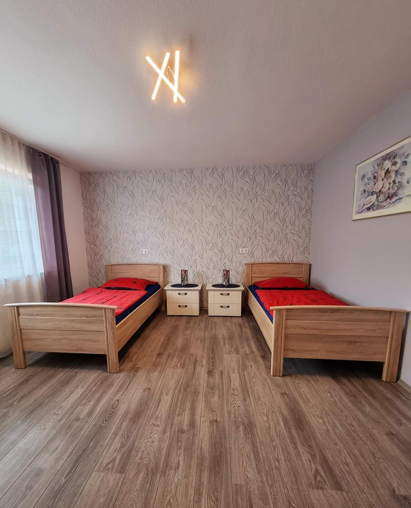 Workershome - Business Apartments - Monteurwohnungen Wertheim Room photo